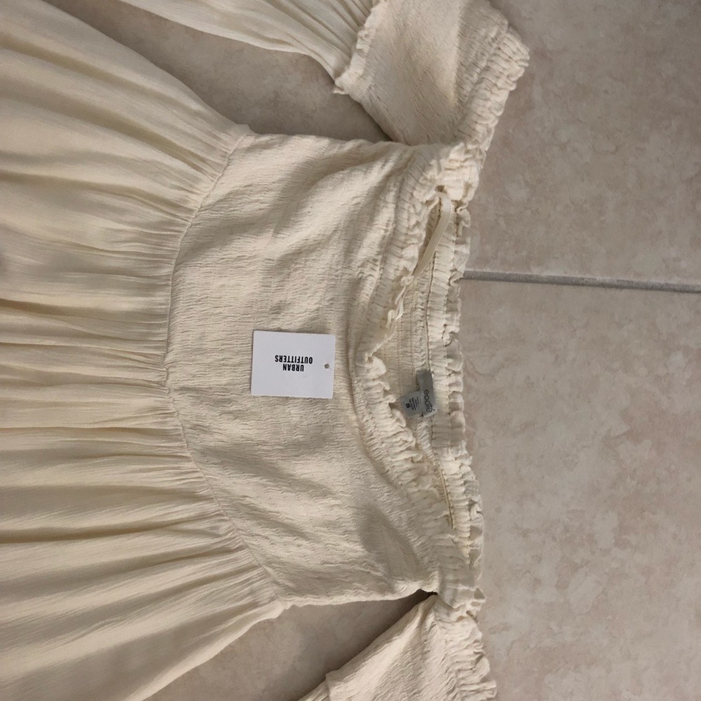Off shoulder tunic - Picture 3 of 4